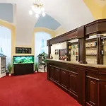 Hotel Zamek D'este 4*