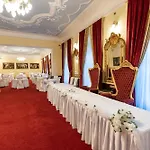 Zamek D'este Hotel 4*