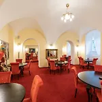 Hotel Zamek D'este
