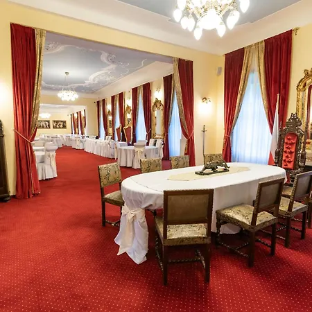 Zamek D'este Hotel 4*