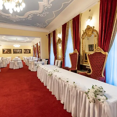 Zamek D'este Hotel 4*