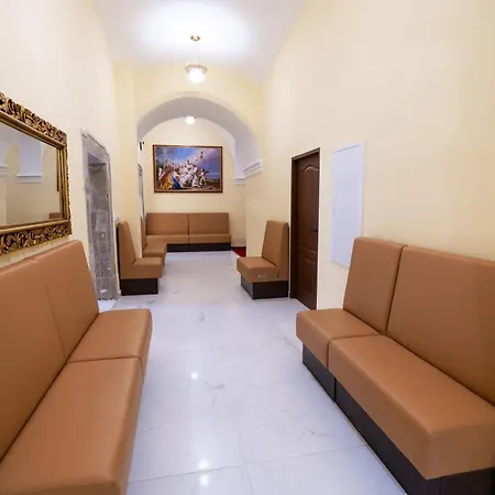 فندق Zamek D'este 4*